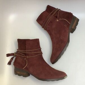 Sorel Suede Ankle Wrap Tassel Booties size 9
